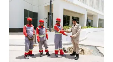 شرطة الشارقة تحتفل باليوم العالمي للعمال